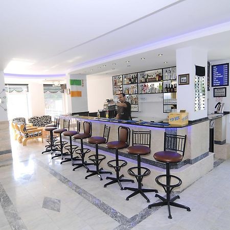קוסדסי Altinbas Apart Hotel מראה חיצוני תמונה