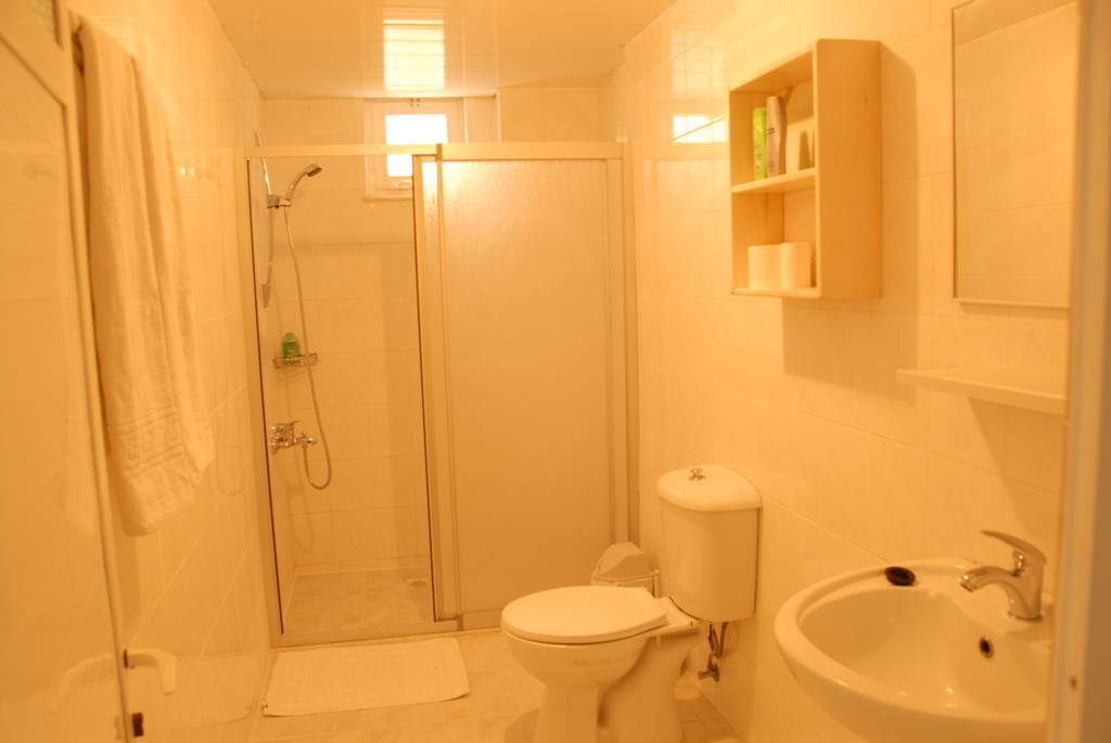 קוסדסי Altinbas Apart Hotel חדר תמונה